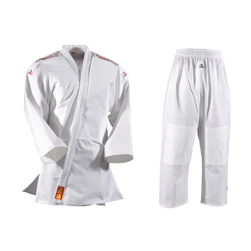 økse Slange Pas på DANRHO YAMANASHI Judo Gi med skulderstriber - 420g - Hvid fra DKK 249,00  hos BUDOLAND