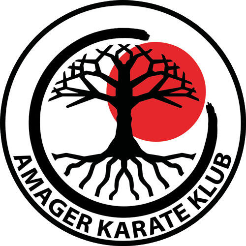 Amager Karate Klub Logo Brodering på gi - 9 cm